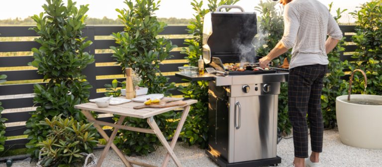 Choosing the Perfect Barbecue for Your Outdoor Patio Kitchen