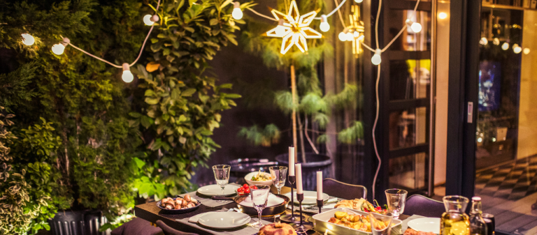 7 Summer Backyard Patio Party Ideas for All Ages