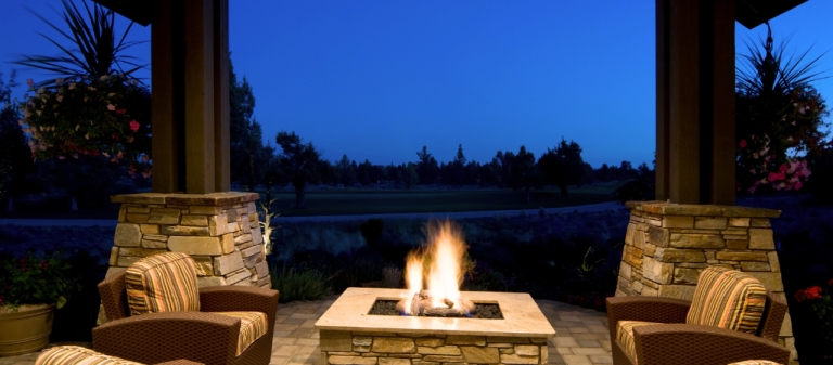 Add a Fire Pit to Your Pergola – Warm Up Winter