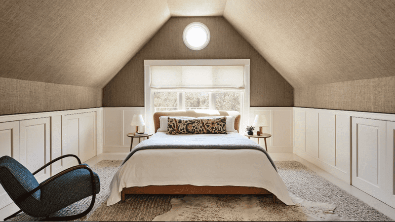 attic bedroom